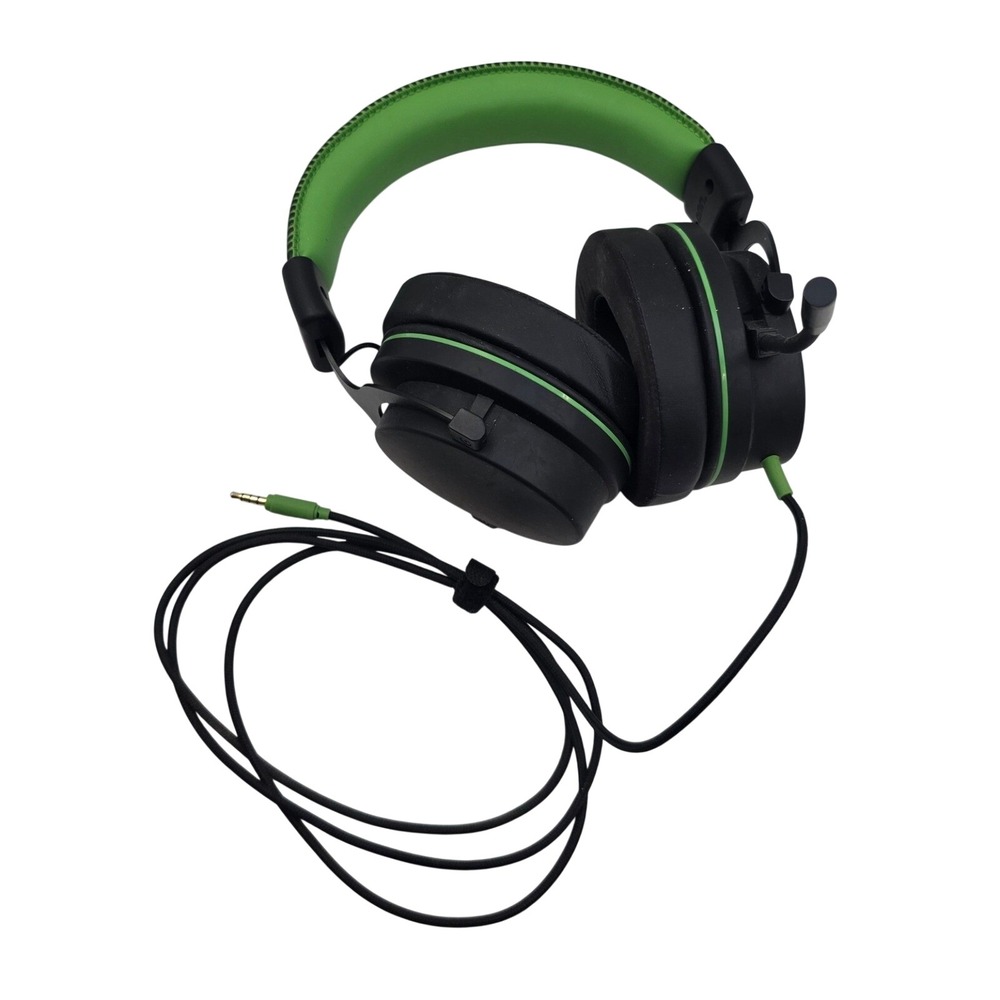 onn. Wired Gaming Headset with Microphone Black Neon Green 3.5mm Jack L3